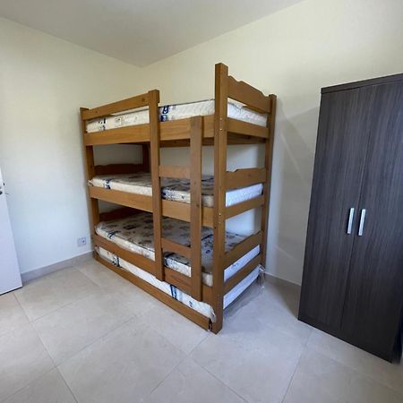 Apartamento Pratico A 850 Metros Da Praia Da Martim De Sa Карагуататуба Экстерьер фото